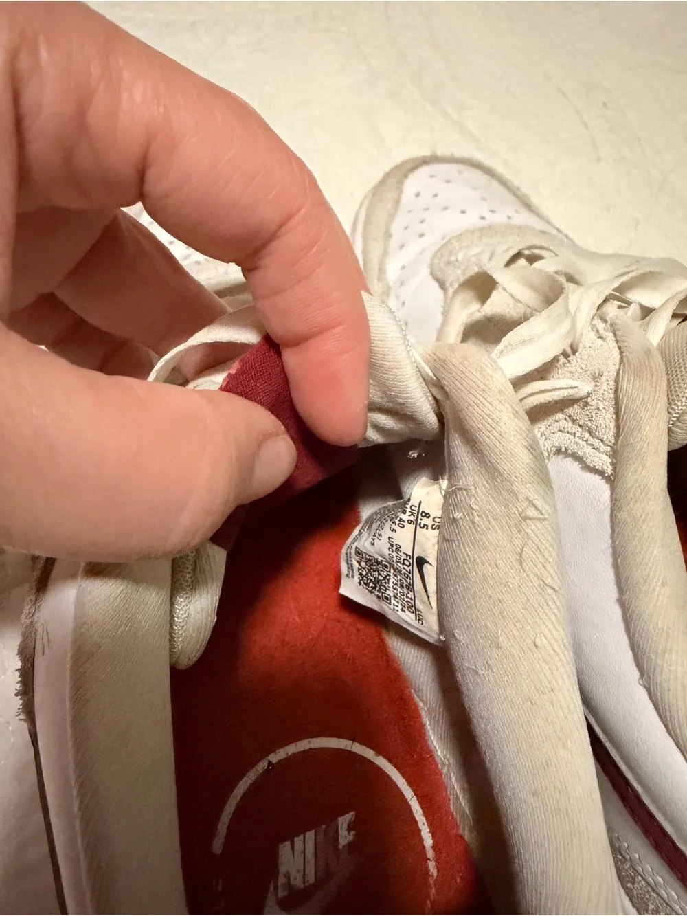 Nike Low-Top Sneakers in White, Beige & Burgundy Accents
